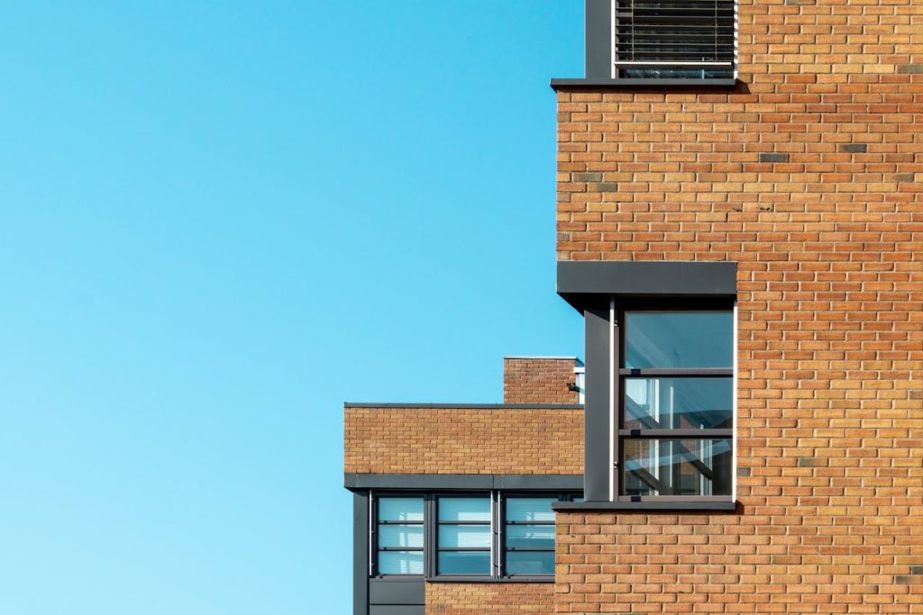 Which Window Features Matter Most For Homes