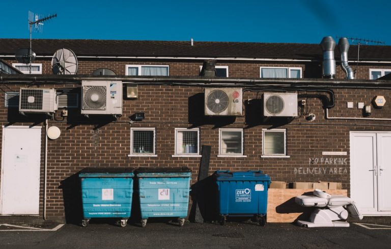 How Seasonal Changes Affect HVAC Service Needs in Fruitville
