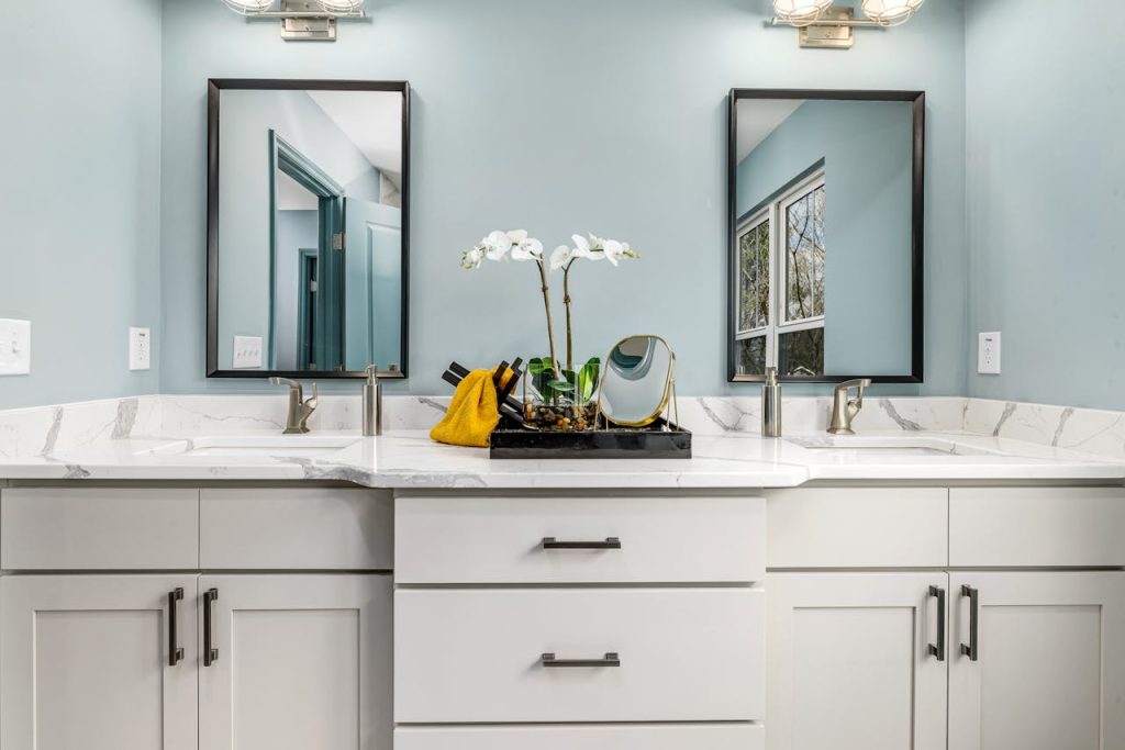 Sink Should Match the Room Layout